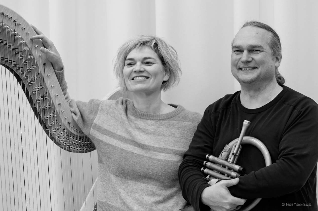 Duo-Harfe-Horns-Foto-by-Erich-Tiefenthaler